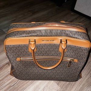 MK Medium Duffle Bag